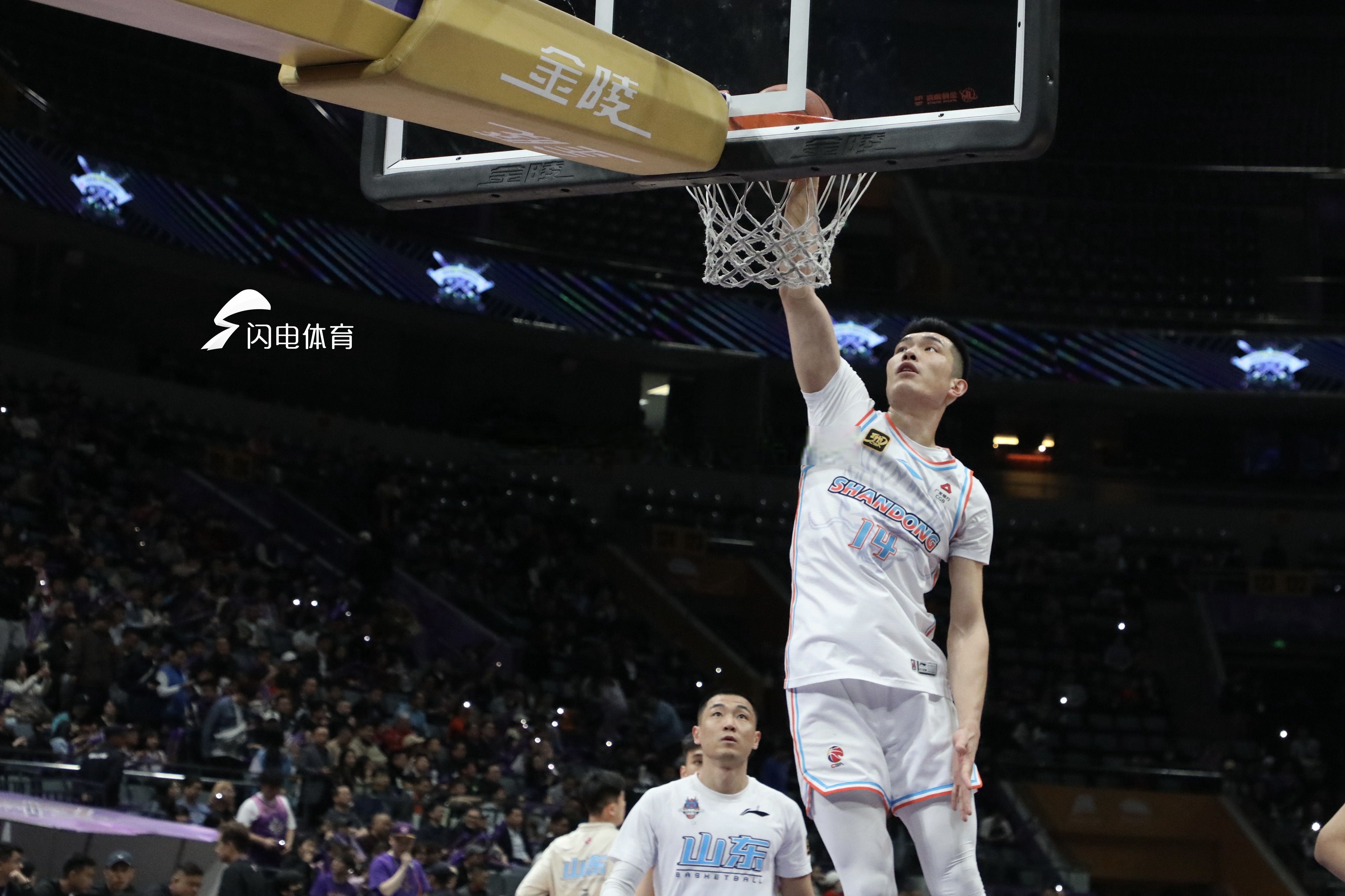 开云官方包含山东男篮训练开放日;转会期门线救险引欢呼;亚冠在即;阵容厚度经受考验的词条