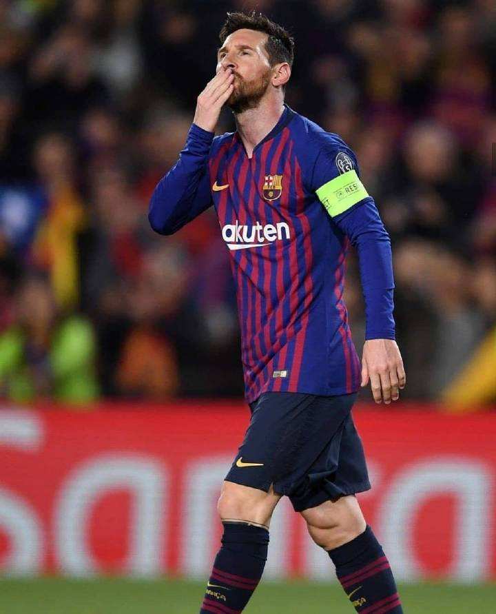 体育平台巴塞罗那迎社区盾关键赛,赛前完成体检,悬念犹存,资深球员宣示担当的简单介绍